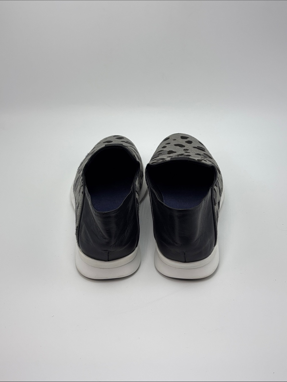 Cole Haan Grand Horizon Grey Leopard Print Calf Hair Slip On Shoes - size 8 - Picture 5 of 10